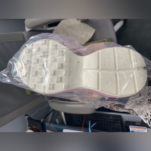 BNWT Gucci Rhyton 25 sneakers. Its Barbie era and this is the perfect shoe! - Picture 11 of 11